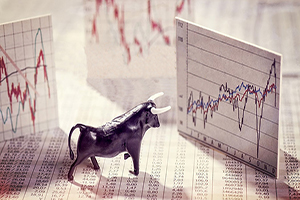 董镇元12月22日：周线弯弓迎圣诞，金银本周依旧多